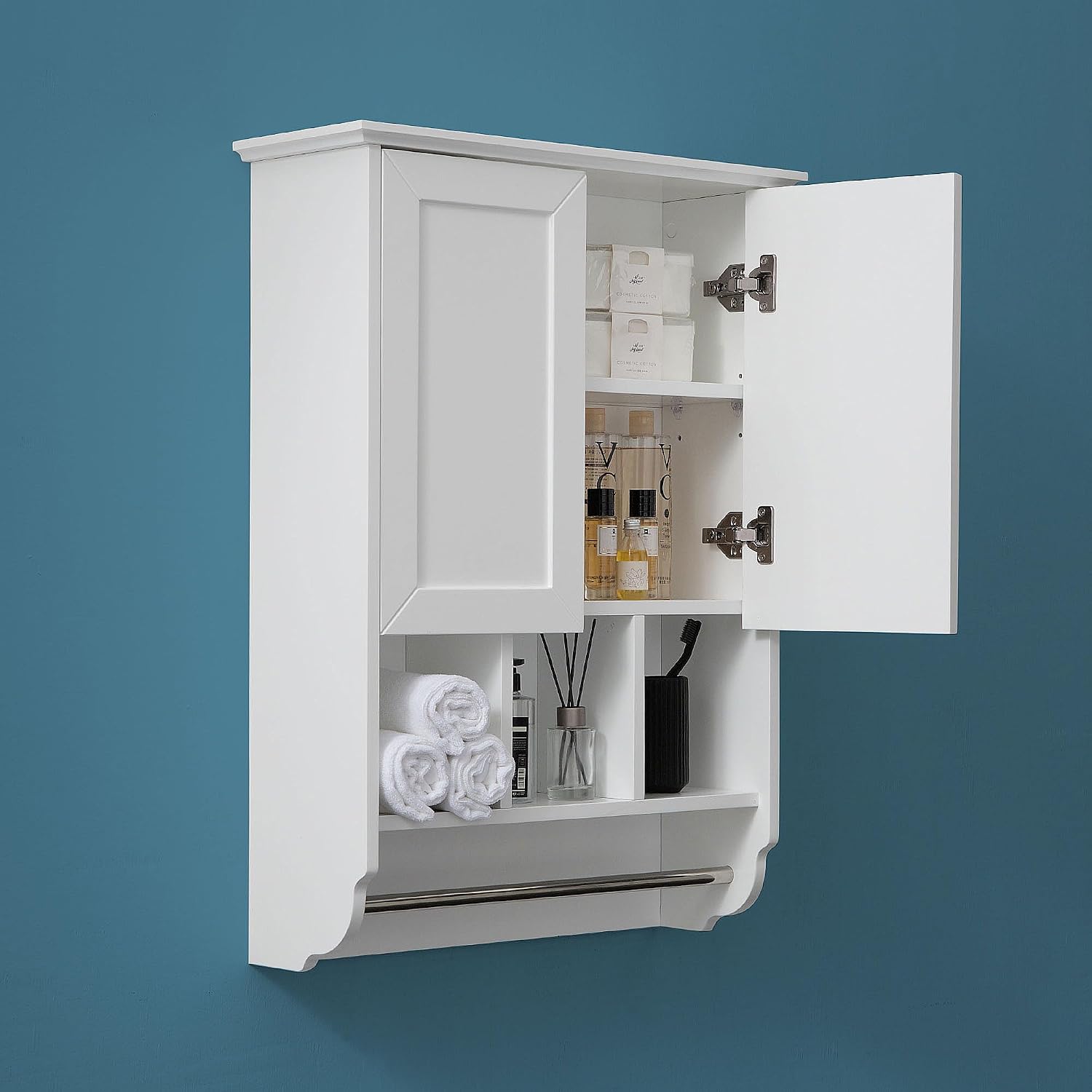 Vanirror Wall Cabinet Towel