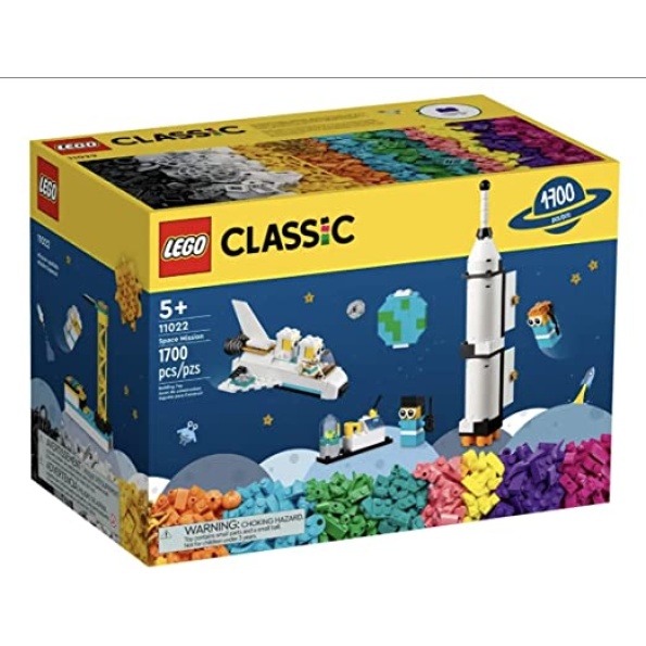 LEGO Classic Space Mission Set - 1700 Pieces - Image 2